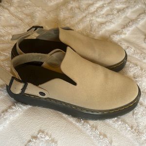 Dr Martens Carlson Mule - 8 Women’s 7 Men’s